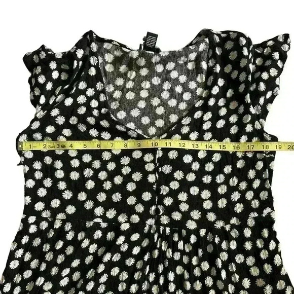 Justify Black Tiered Mini Dress with Daisies and Buttons Size S - Picture 4 of 5